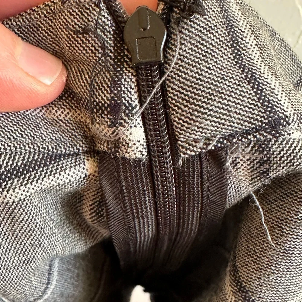 Forever 21 Gray and Black Academia Checked Plaid Skort Sz S